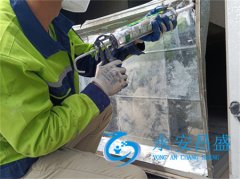 中央空調系統的定期維護保養 確保機器高效運行與延長設備壽命